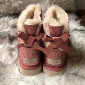 SOLD UGG mini bailey glitter pink bow boot